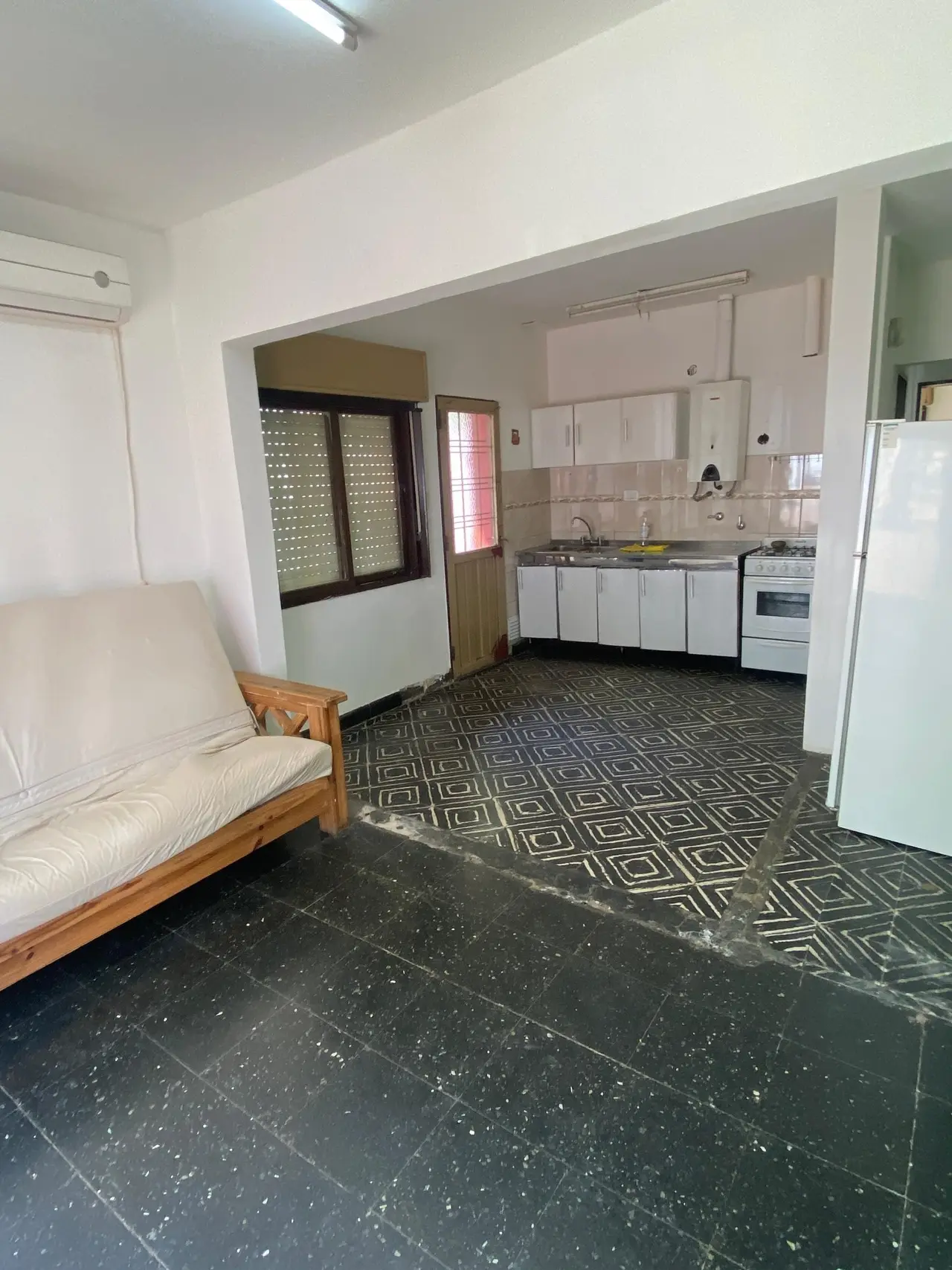 Casa de 3 dormitorios en alquiler en Zona universidades, Concepción del Uruguay — foto 3