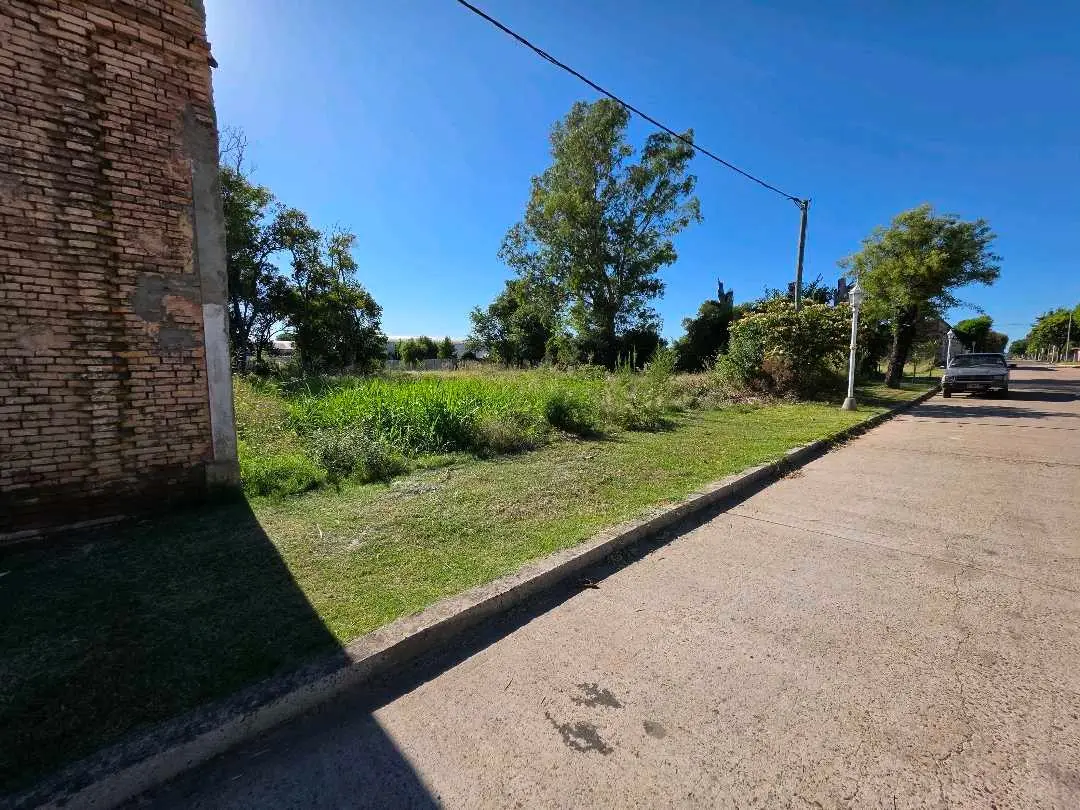 Terreno en venta en Villa Mantero — foto 1