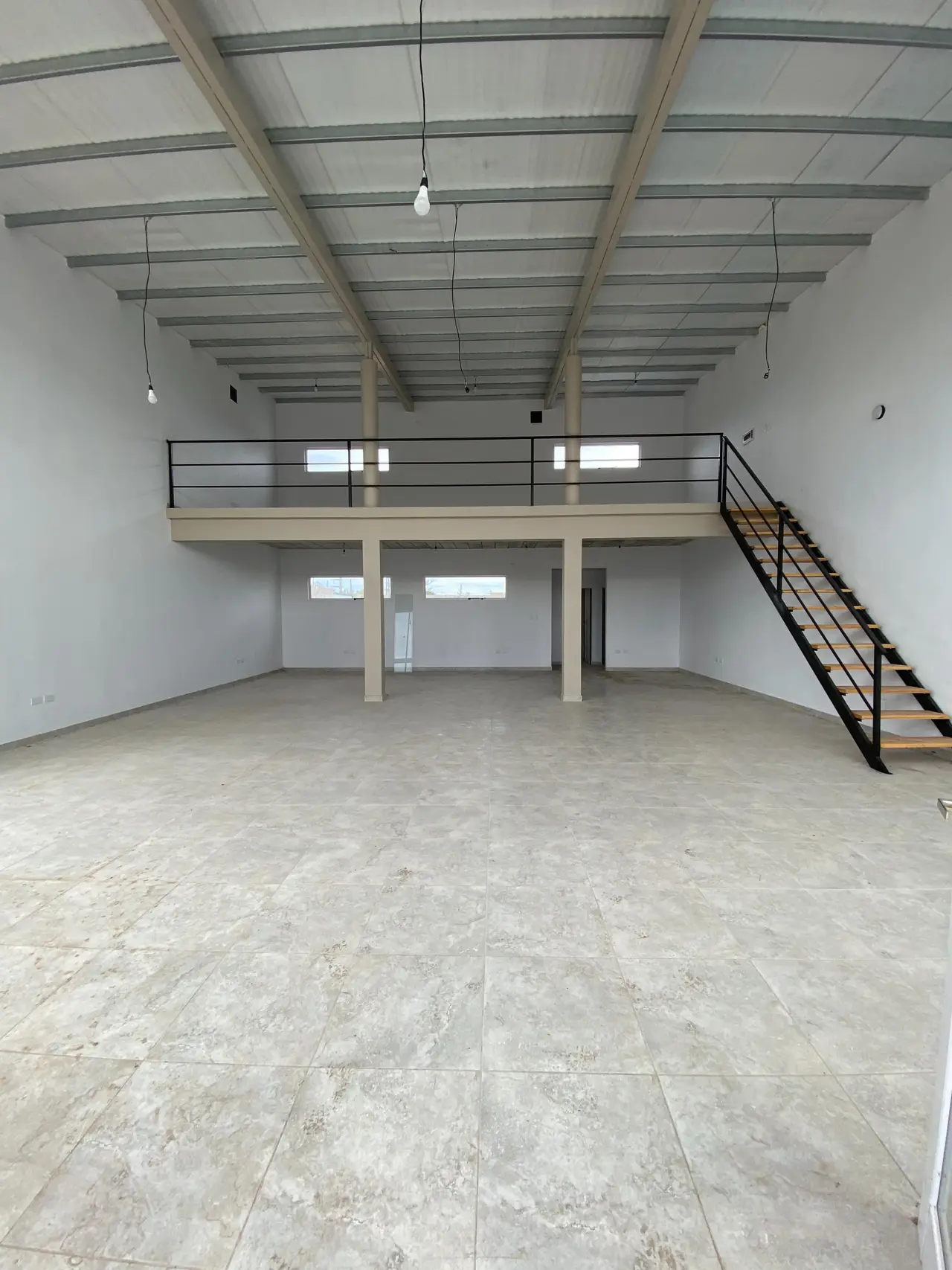 Comercial en alquiler en Concepción del Uruguay — foto 2