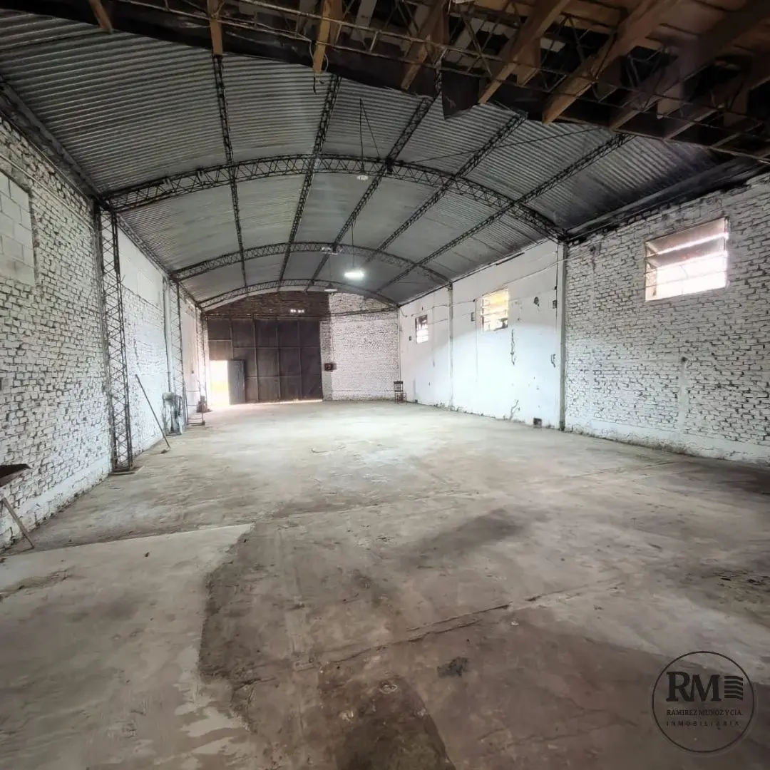 Comercial en alquiler en Concepción del Uruguay — foto 4