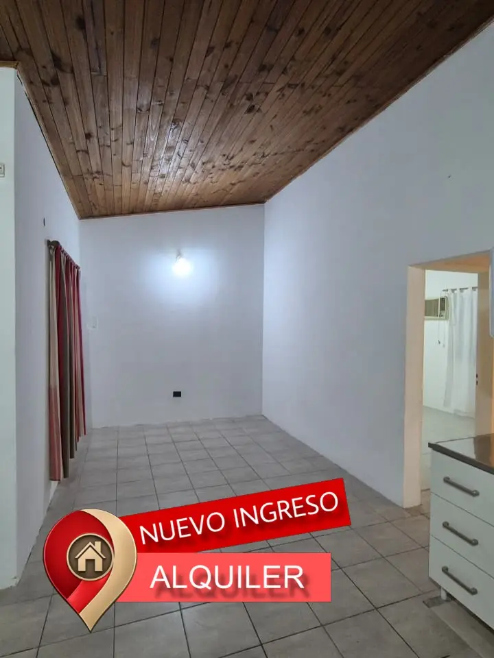 Casa de 2 dormitorios en alquiler en Concepción del Uruguay — foto 1
