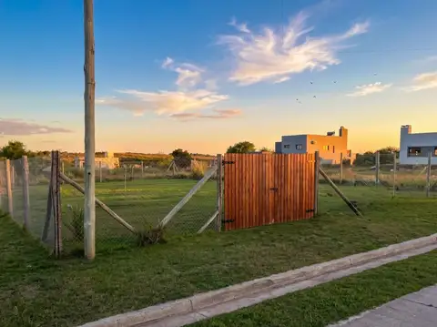 Terreno en venta en Barrio Santa Catalina, Concepción del Uruguay