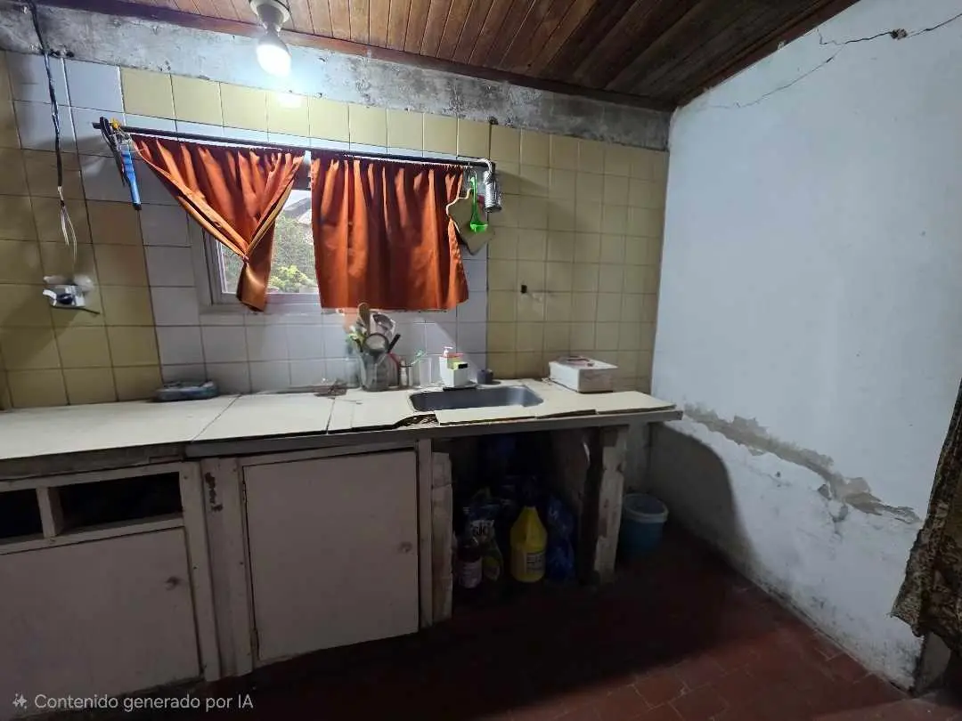 Casa de 2 dormitorios en venta en Caseros — foto 9
