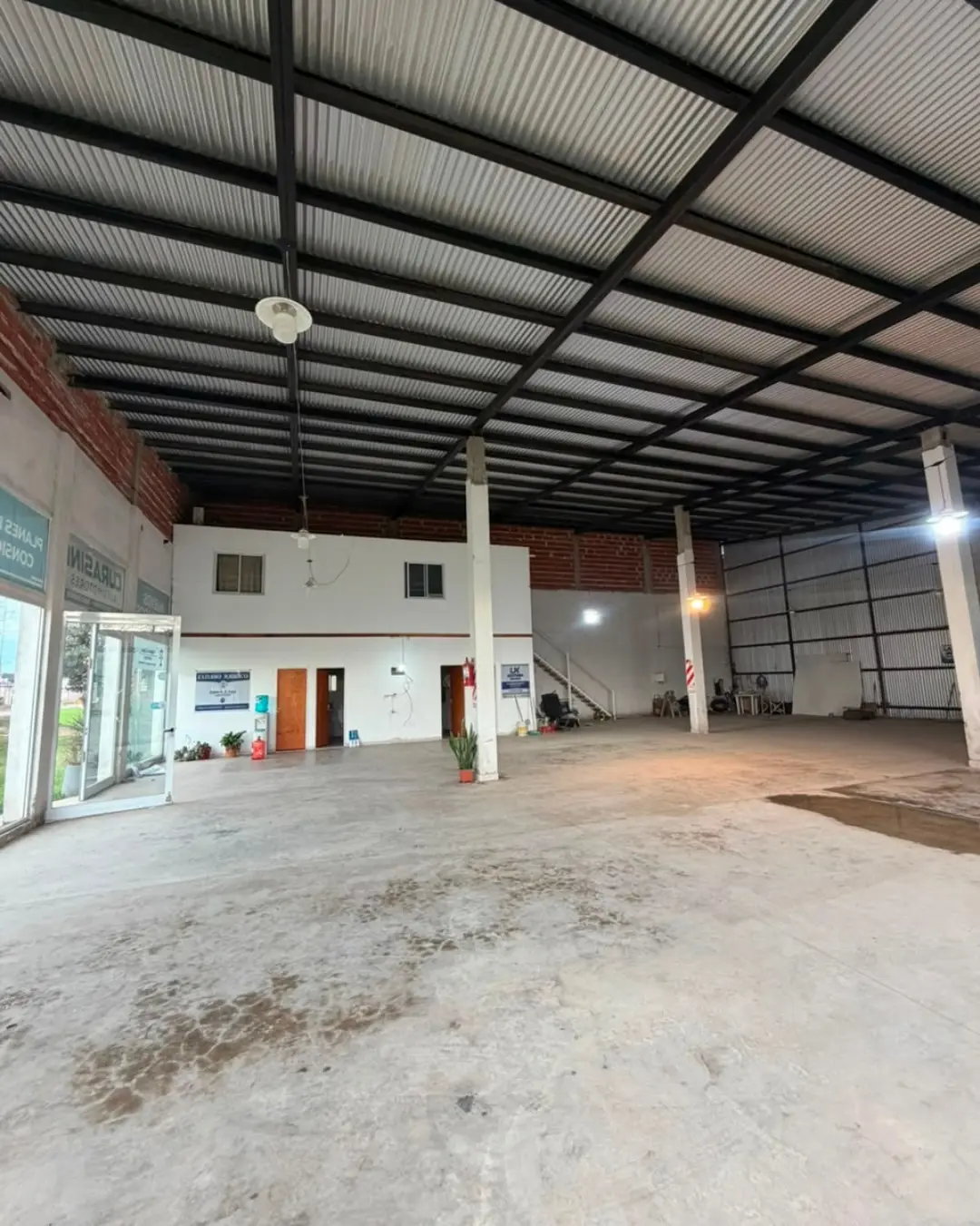 Comercial en alquiler en Concepción del Uruguay — foto 2