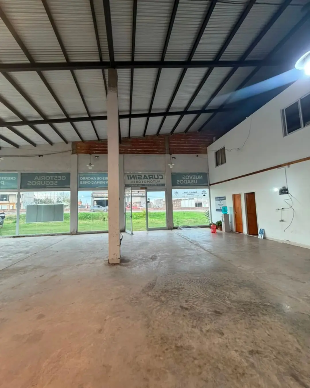 Comercial en alquiler en Concepción del Uruguay — foto 3
