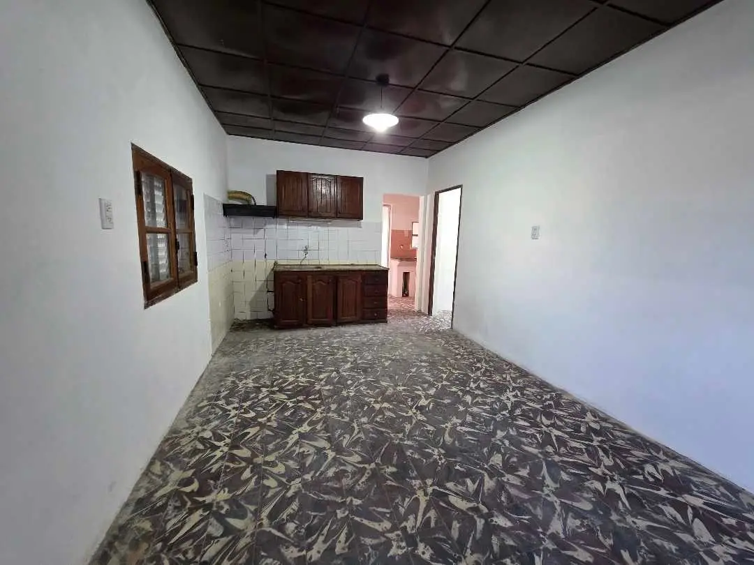 Casa de 2 dormitorios en venta en Caseros — foto 7
